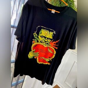 Black Graphic T-Shirt with Frankenstein Design Large